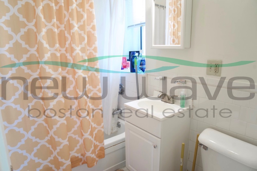 11 Peterborough St, Fenway