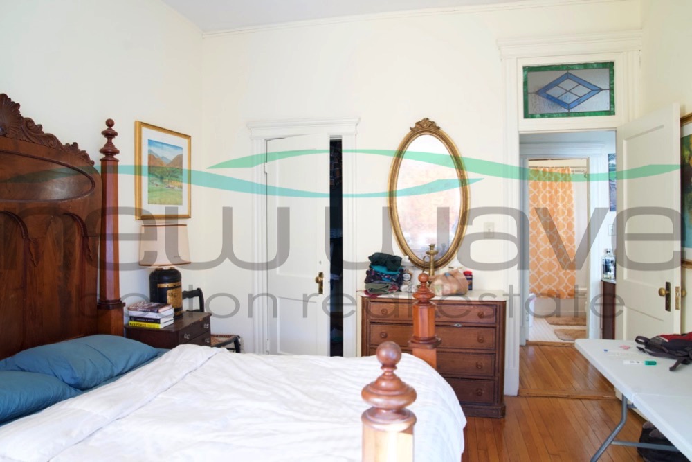 11 Peterborough St, Fenway