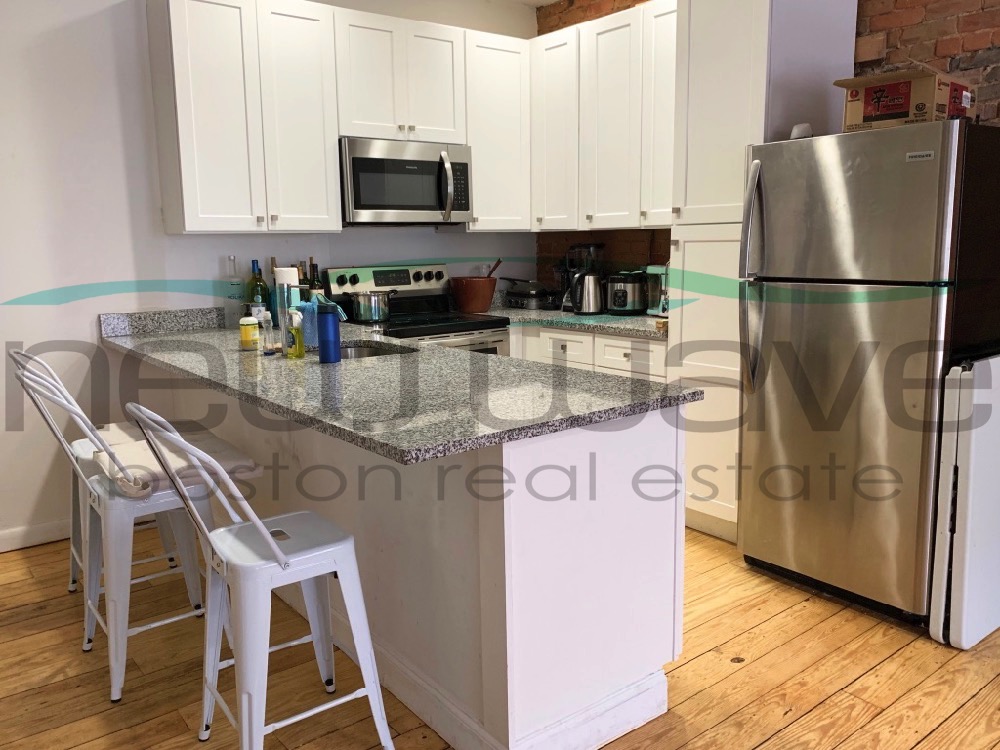 4 bed, 1 bath apartment for rent at 610 Columbus Ave Unit 4, South End — photo 6 of 11