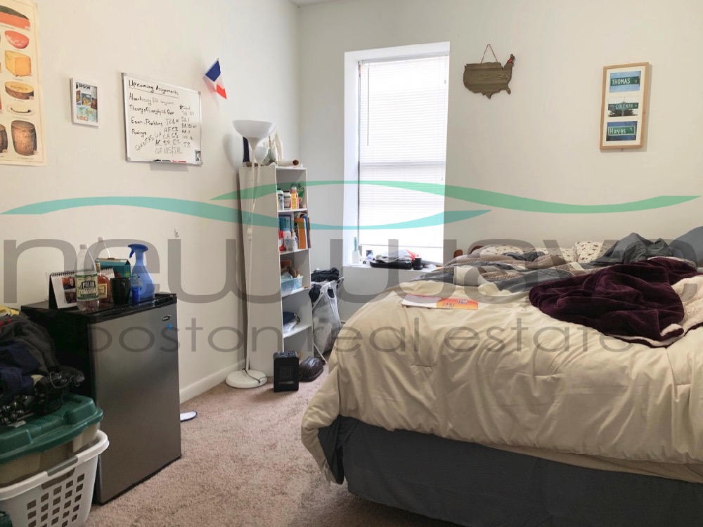 4 bed, 1 bath apartment for rent at 610 Columbus Ave Unit 4, South End — photo 7 of 11