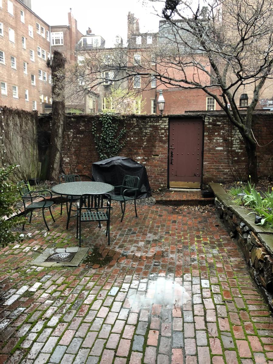 68 Chestnut St, Beacon Hill