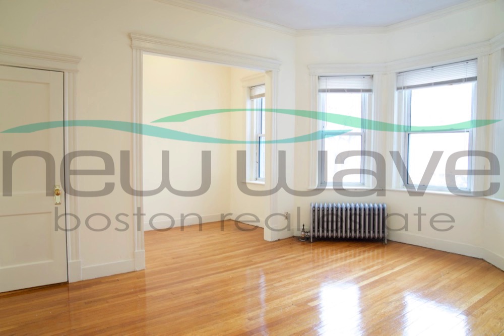 28 Queensberry St, Fenway