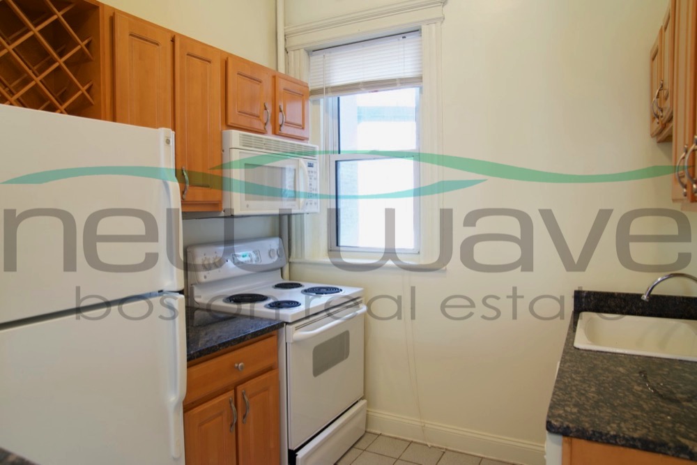 28 Queensberry St, Fenway