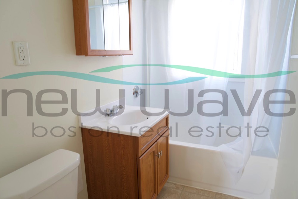 1175 Boylston St, Fenway