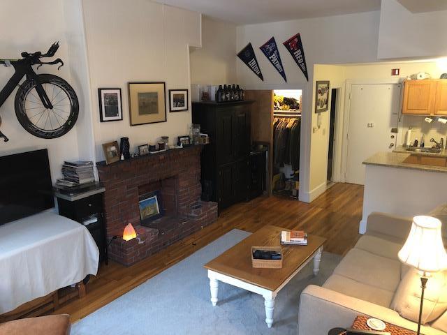 224 Commonwealth Ave, Back Bay