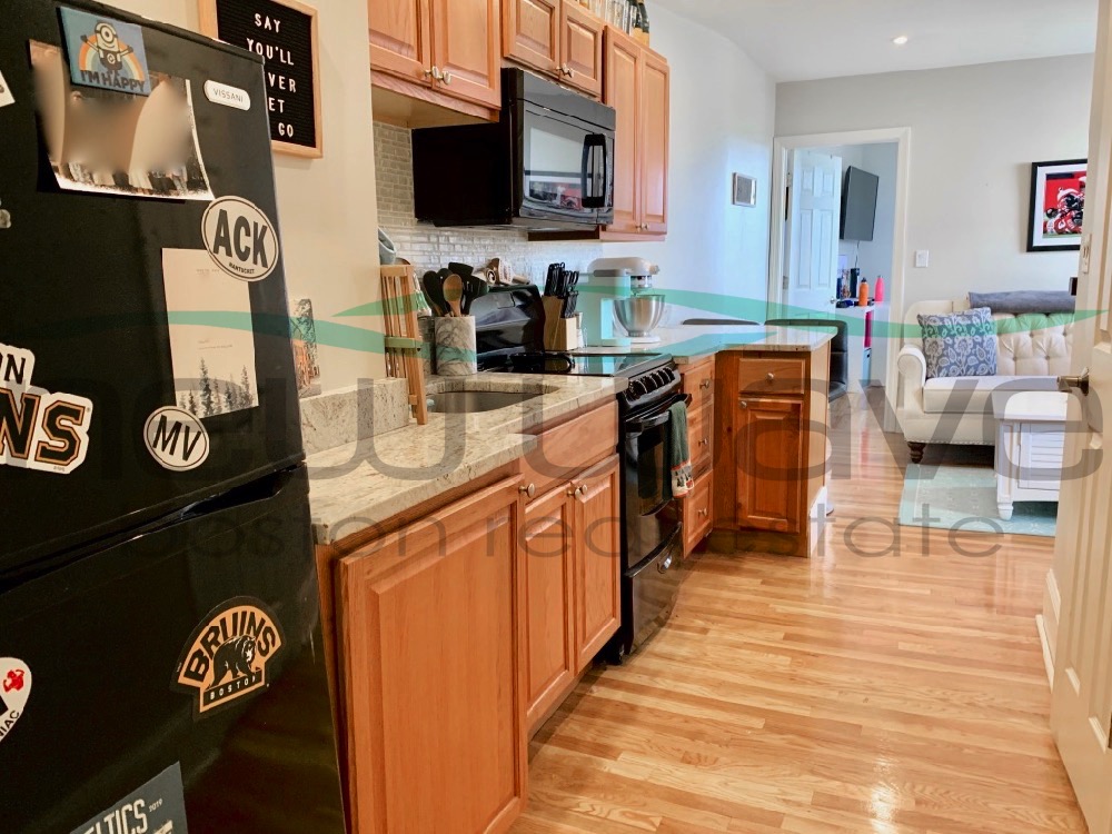 44 Joy St, Beacon Hill