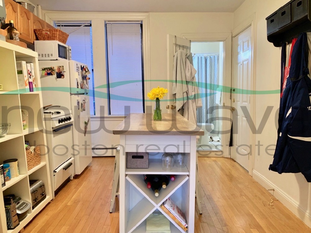 44 Joy St, Beacon Hill