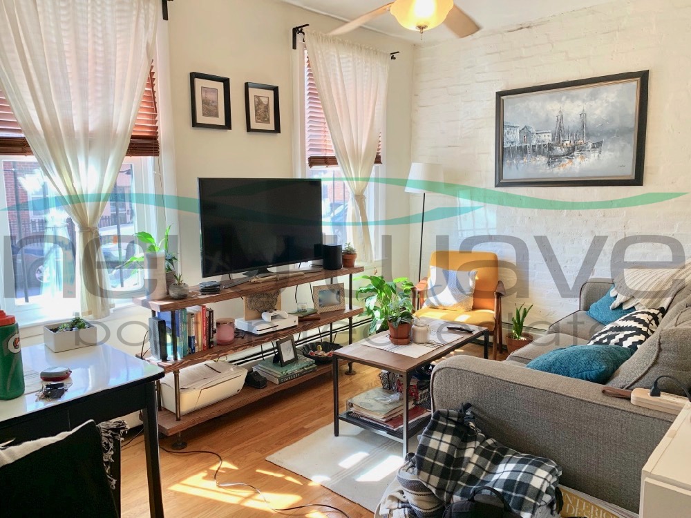 1 bed, 1 bath apartment for rent at 4 Greenwich St Unit 1, Roxbury