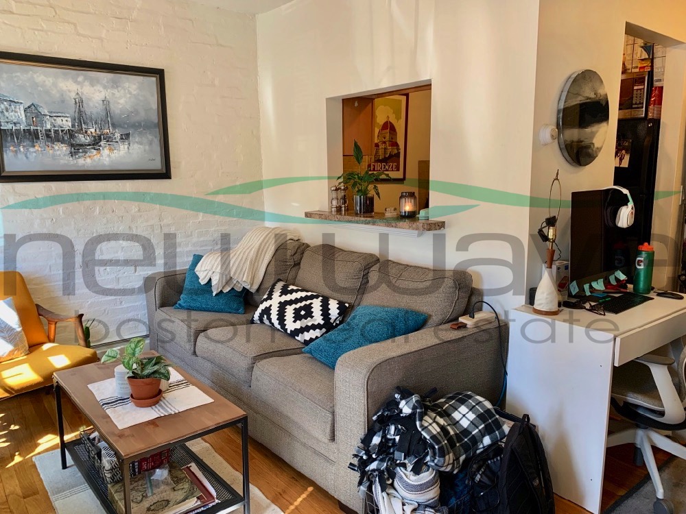 1 bed, 1 bath apartment for rent at 4 Greenwich St Unit 1, Roxbury — photo 2 of 7