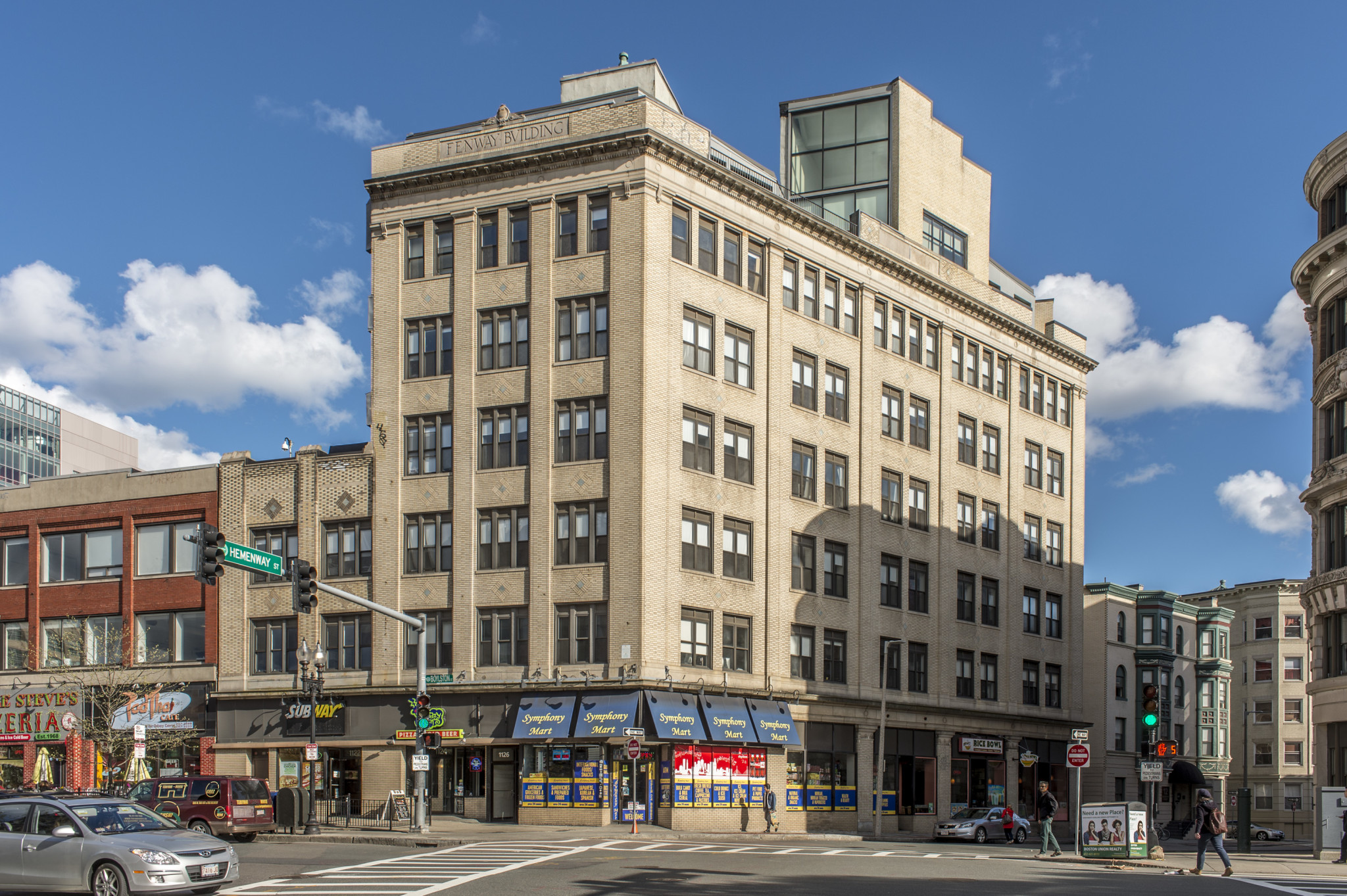 1126 Boylston St, Back Bay