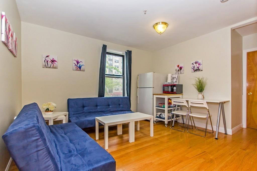 4 bed, 2 bath apartment for rent at 106 Tyler St Unit 3, Chinatown — photo 3 of 15