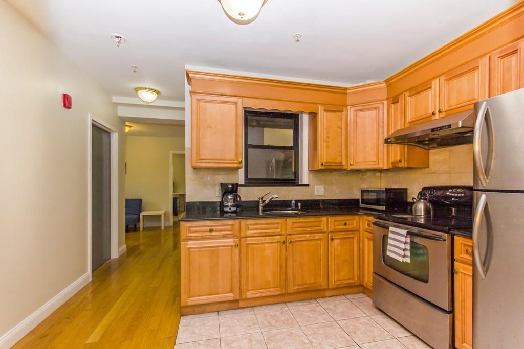 4 bed, 2 bath apartment for rent at 106 Tyler St Unit 3, Chinatown — photo 8 of 15