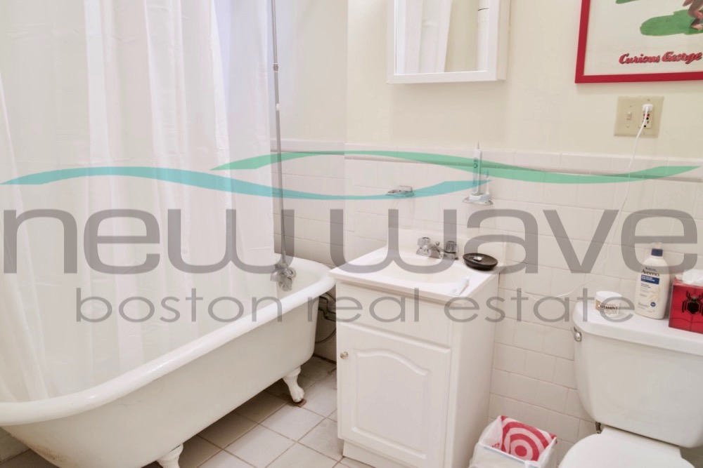 40 Queensberry St, Fenway