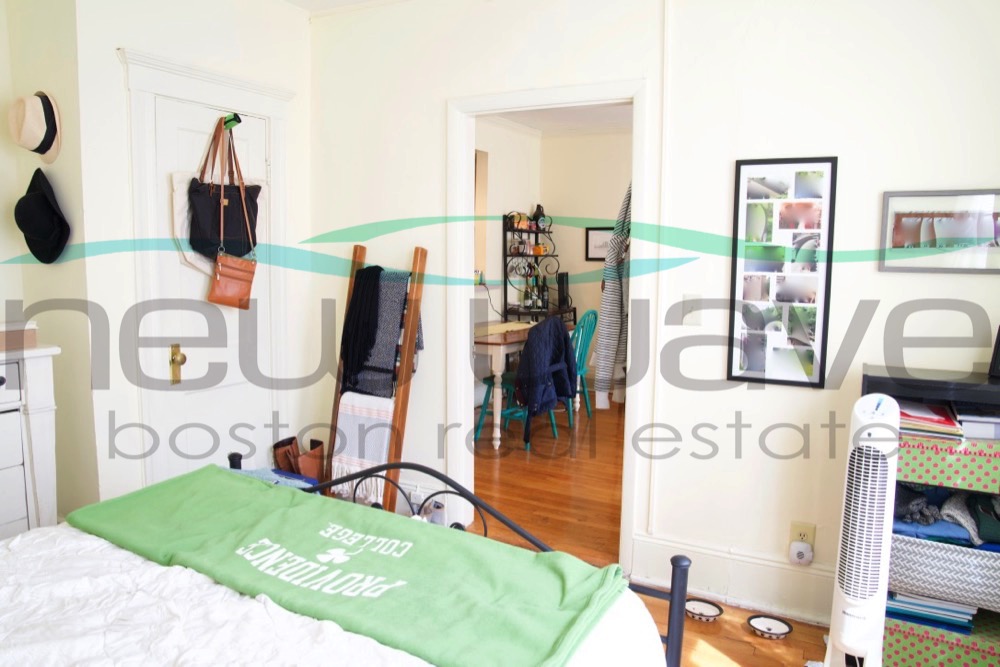 55 Queensberry St, Fenway