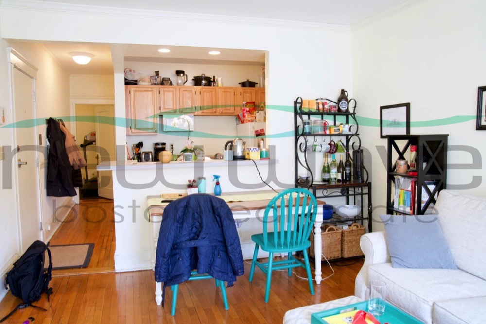 55 Queensberry St, Fenway