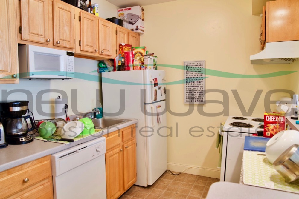 55 Queensberry St, Fenway