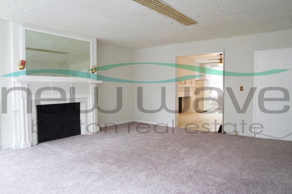 147 Charles St, Beacon Hill