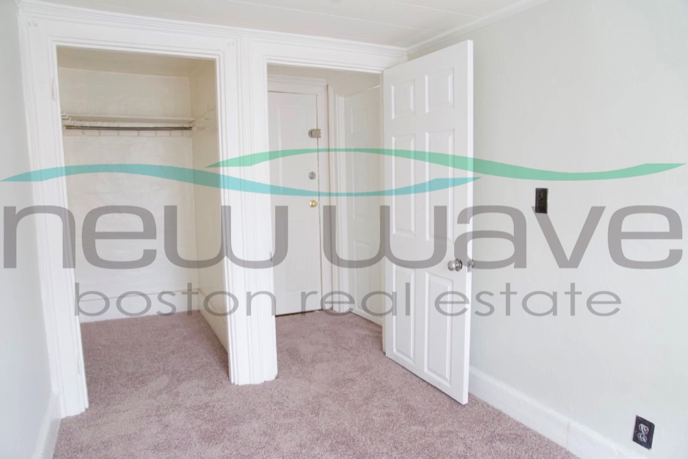 149 Charles St, Beacon Hill