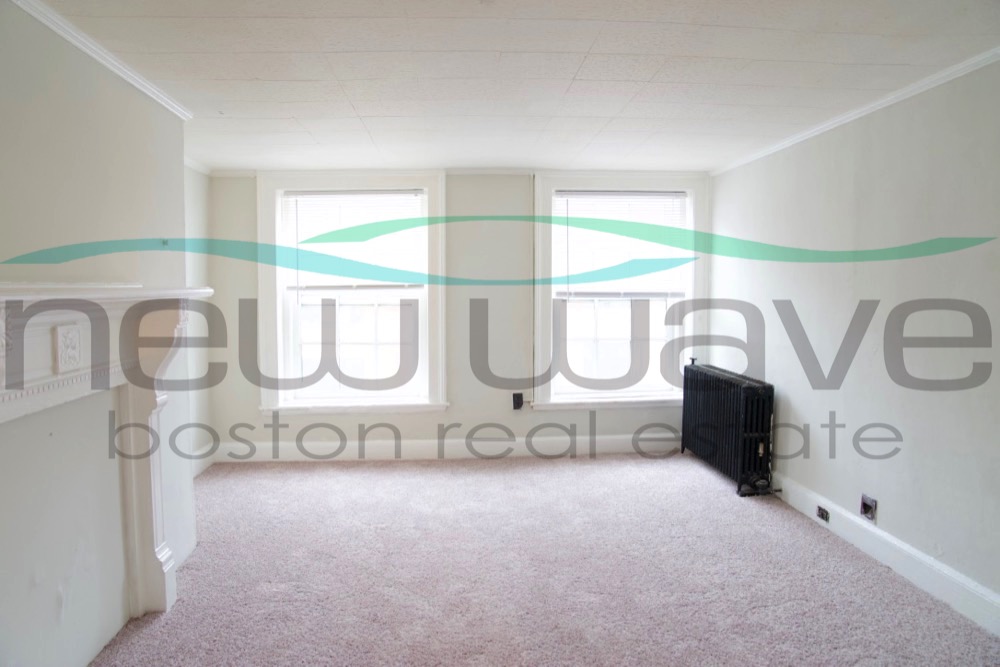 149 Charles St, Beacon Hill