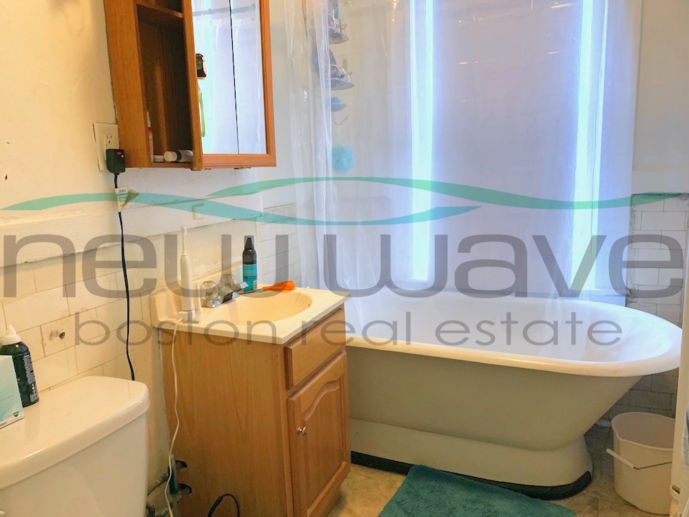 1179 Boylston St, Fenway