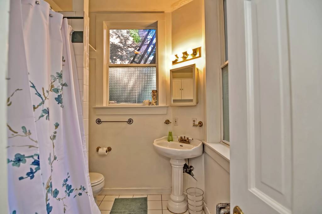 1 bed, 1 bath apartment for rent at 45 Hancock St Unit 1, Beacon Hill — photo 10 of 10