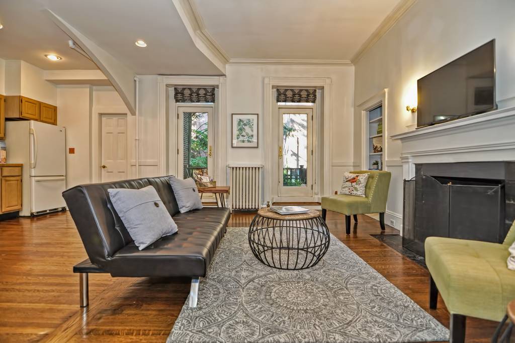 1 bed, 1 bath apartment for rent at 45 Hancock St Unit 1, Beacon Hill — photo 5 of 10