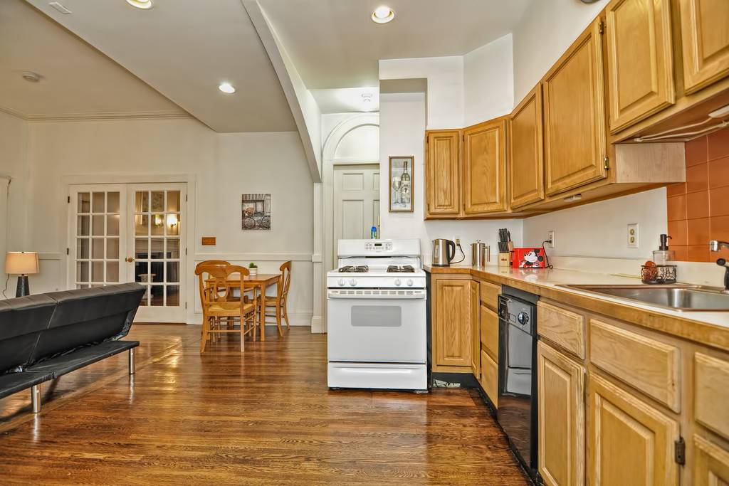 1 bed, 1 bath apartment for rent at 45 Hancock St Unit 1, Beacon Hill — photo 7 of 10
