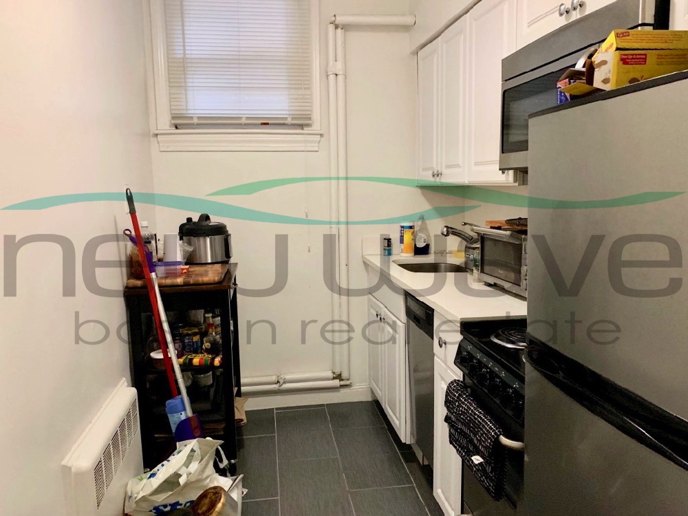 304 Berkeley St, Back Bay