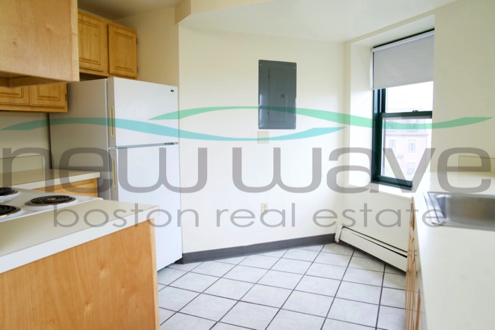 1 bed, 1 bath apartment for rent at 400 Massachusetts Ave Unit 72, South End — photo 4 of 9