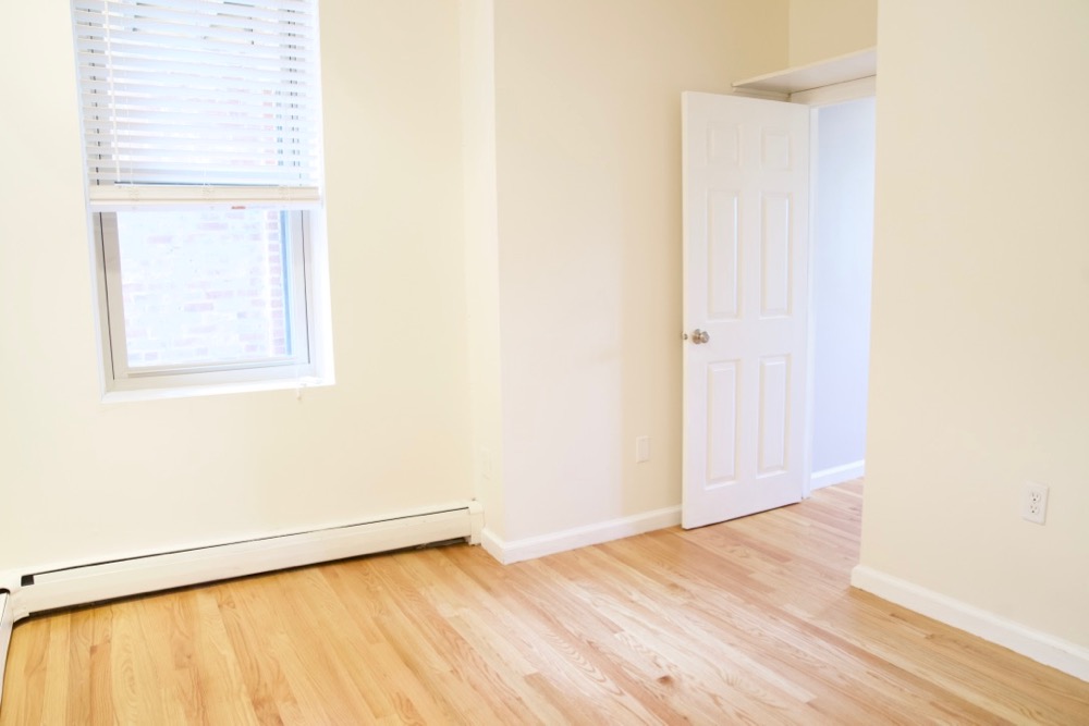 390 Riverway, Fenway