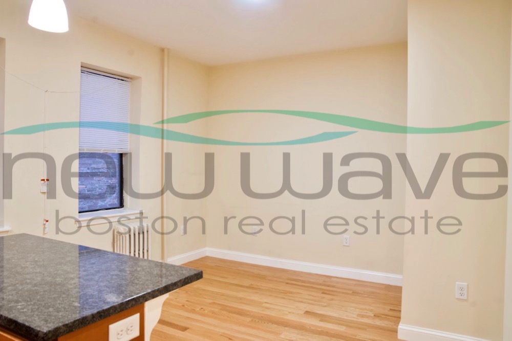 24 Phillips St, Beacon Hill