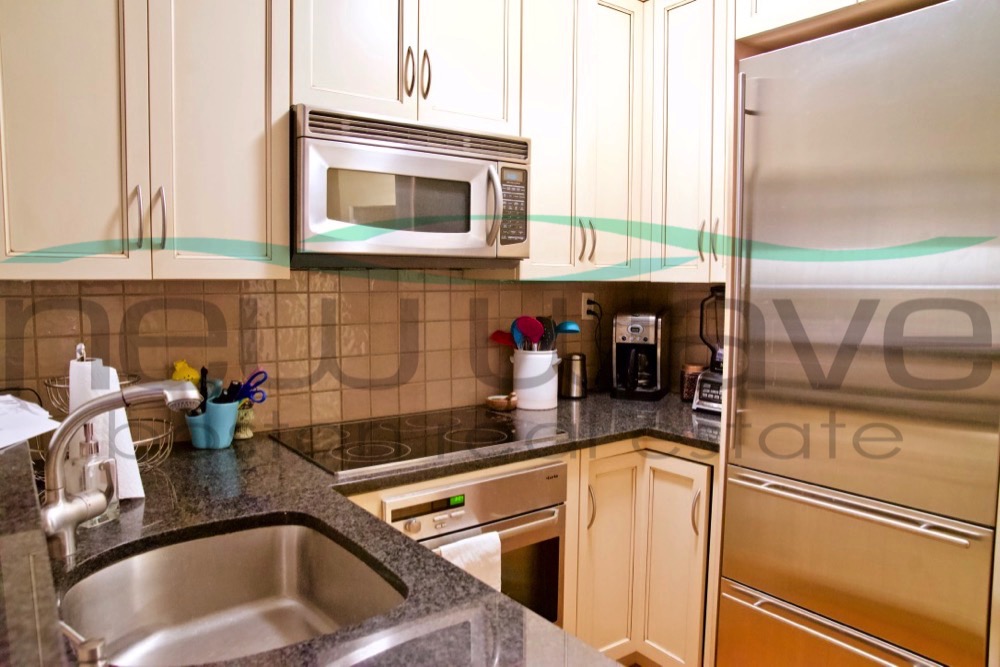 80 Marlborough St, Fenway