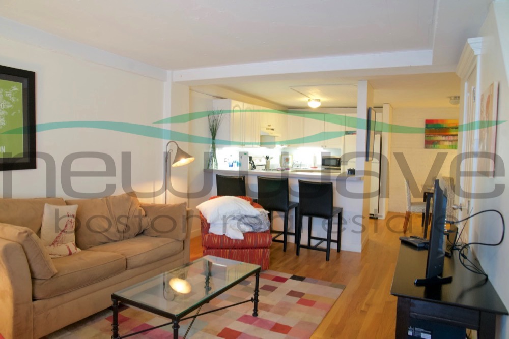 2 bed, 1 bath apartment for rent at 28 Piedmont St Unit Pe, Back Bay