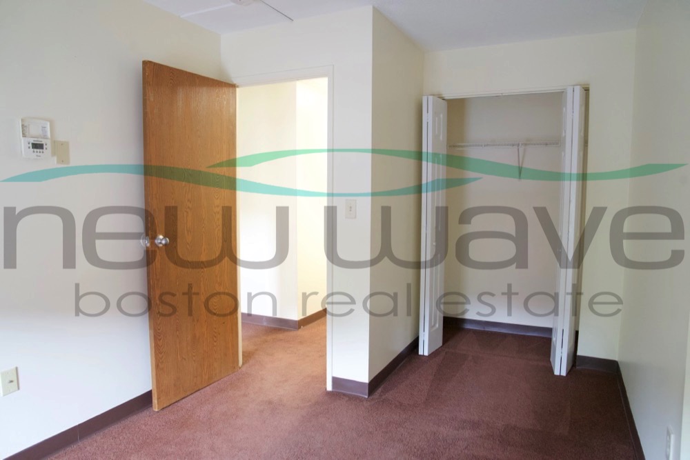 400 Massachusetts Ave, South End