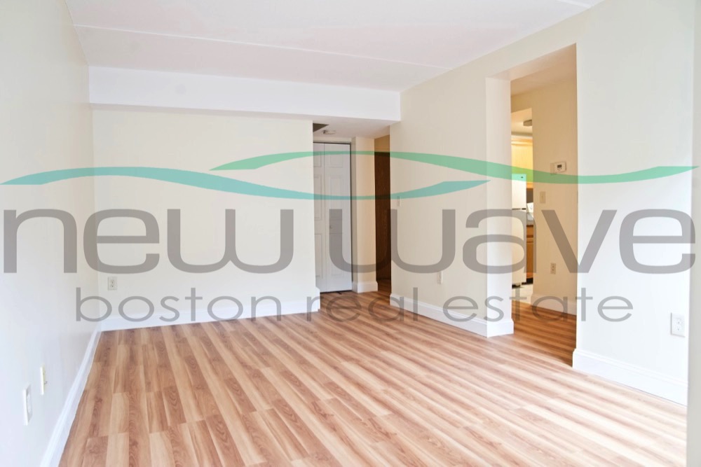 400 Massachusetts Ave, South End