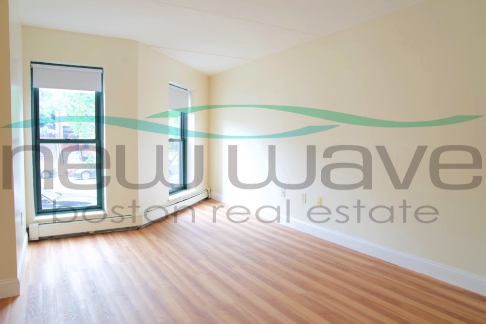 400 Massachusetts Ave, South End