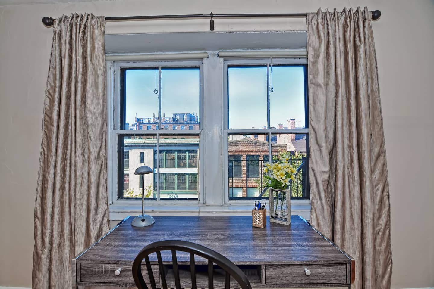 49 Charles St, Beacon Hill