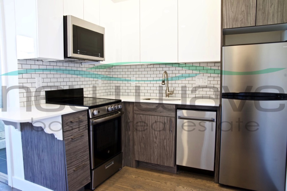 11 Queensberry St, Fenway