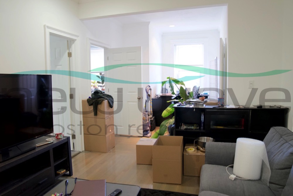 106 Queensberry St, Fenway