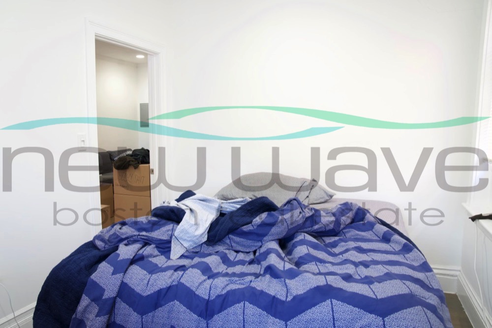 106 Queensberry St, Fenway