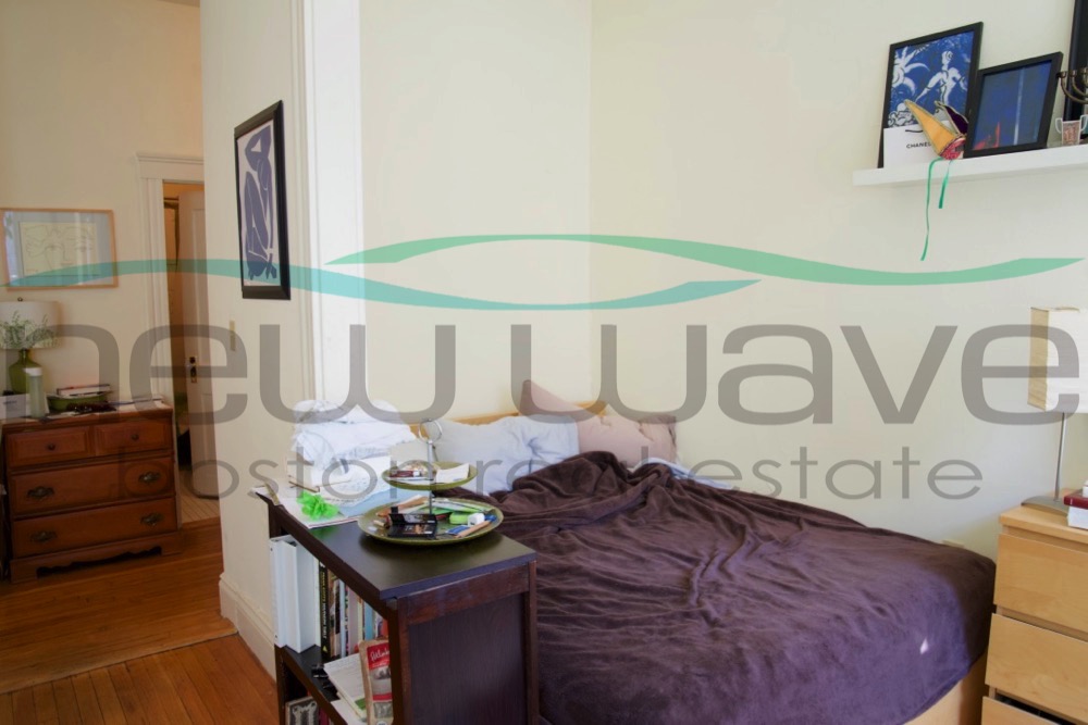 120 Peterborough St, Fenway