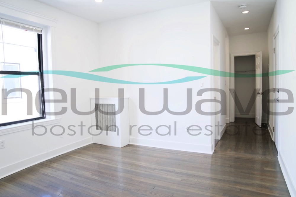 11 Peterborough St, Fenway