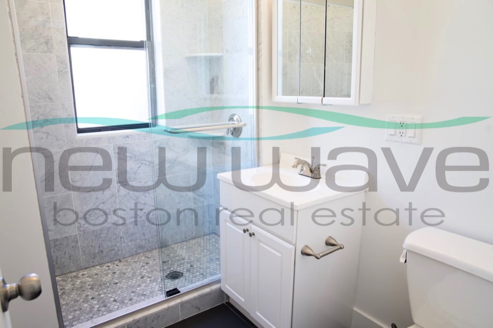 11 Peterborough St, Fenway