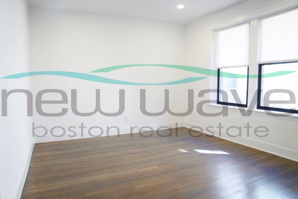 19 Peterborough St, Fenway