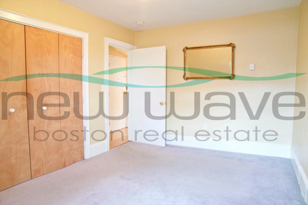 48 Hereford St, Back Bay