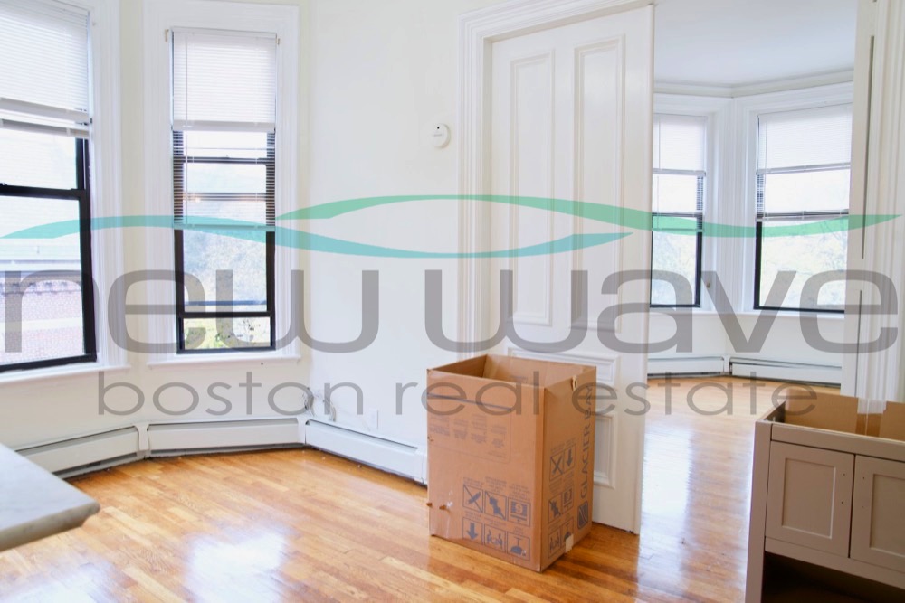 423 Shawmut Ave, South End