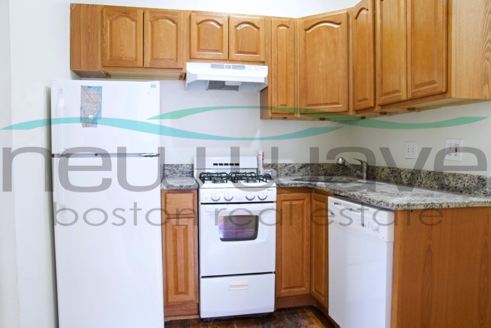 423 Shawmut Ave, South End