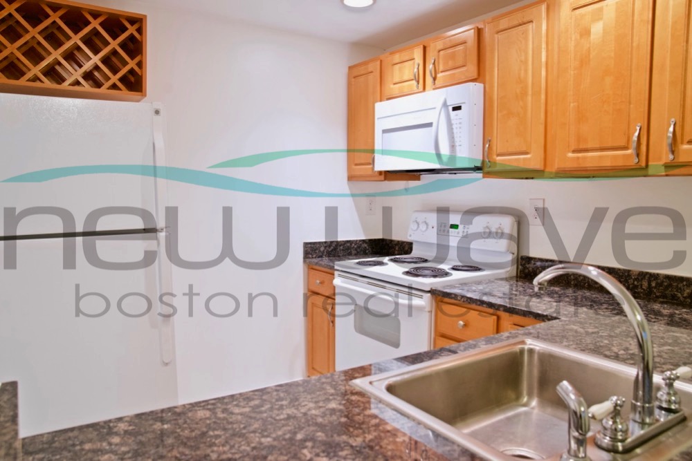 24 Queensberry St, Fenway