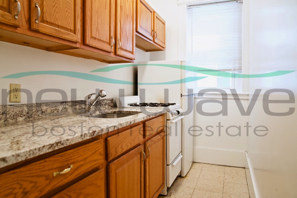 28 Westland Ave, Fenway