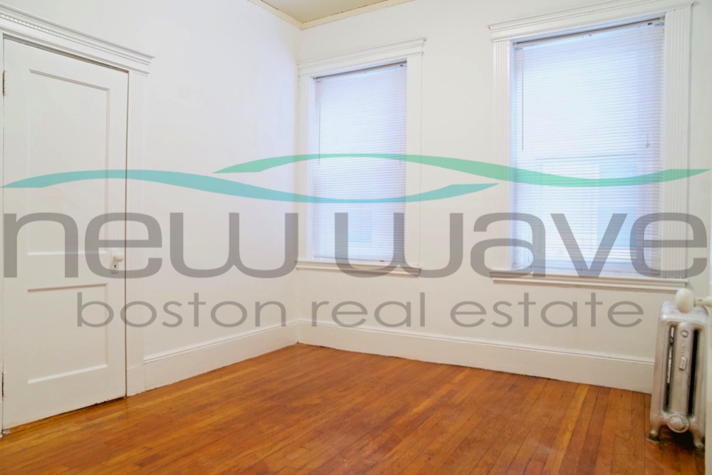 28 Westland Ave, Fenway